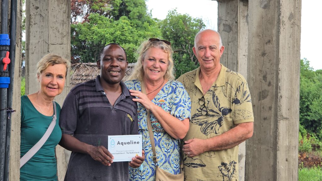 Le Dr Mboko a vu son souhait se réaliser : disposer d'un système d'approvisionnement en eau pour son hôpital, mais aussi pour les villageois.